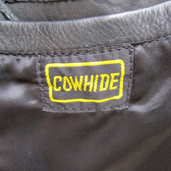 Ladies Black Leather Fringe/Rose Motorcycle Vest - Picture 4 of 4